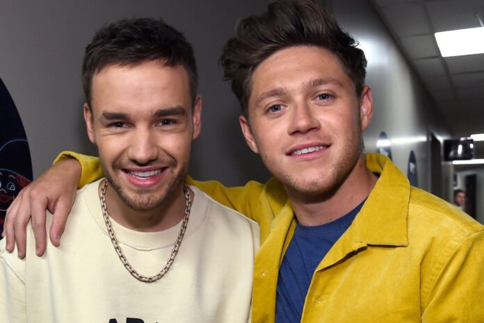 5_1027-KIIS-FMs-Jingle-Ball-BACKSTAGE.jpg