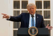 Trump signs Russia-Iran sanctions bill