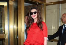 Anne Hathaway’s Moody Mani-Pedi Is a Forever Fall Nail Trend—See the Photos