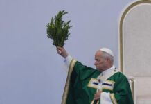 Pope Leo criticizes legalization of assisted dying as “false compassion”