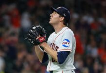 White Sox vs. Astros Wild Card prediction, best bets: Miguel Vargas shines in Game 1