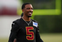 Kurt Warner believes Jayden Daniels ‘can play through’ elbow injury suffered against the Vikings in Week 3