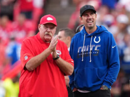 Colts place DE Micheal Clemons on IR, confirm signing WR Darius Slayton