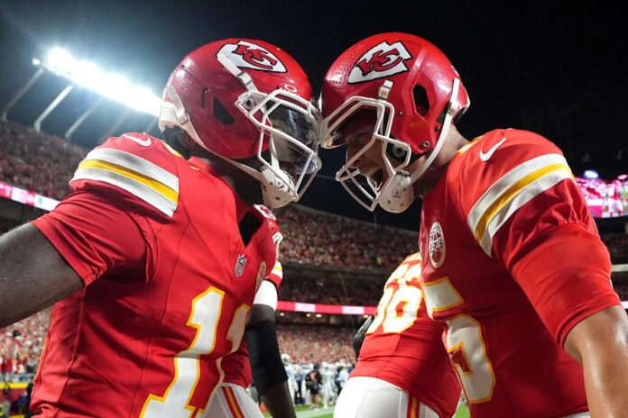 https%3A%2F%2Fmedia.zenfs.com%2Fen%2Fkansas_city_chiefs_wire_usa_today_sports_articles_178%2F8804b138b9fd6e6caf562a3502a78785.jpg