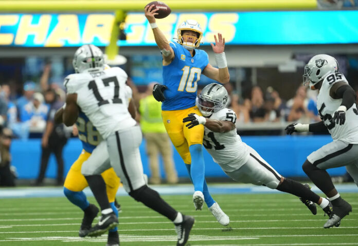 https%3A%2F%2Fmedia.zenfs.com%2Fen%2Flos_angeles_chargers_wire_usa_today_sports_articles_602%2F87801ca2b69e2c0448d115517db614ad.jpg