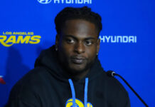 Davante Adams knocked down by Rams coach after incredible catch