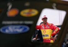 Joey Logano’s Kansas ‘pole’ is another #4theHaters moment