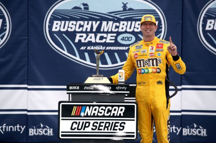 kyle-busch-wins-no-18-joe-gibb.jpg