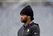 Vikings going back to Kyler Murray as he clears concussion protocol
