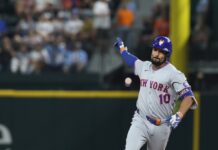 Marcus Semien sticks it to his former team with go-ahead homer as Mets beat Rangers