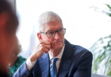 US jury says Apple owes record $5.7 billion in patent case against San Diego company