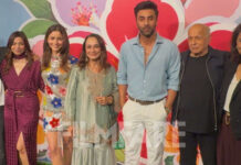 Photos: Alia Bhatt Shaheen Bhatt Ranbir Kapoor Karan Johar and More Attend Donât Be Shys Screening