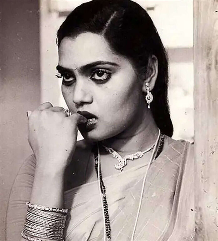 silksmitha11790269972.jpg