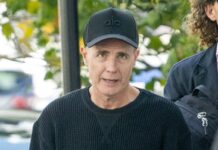 Take That’s Gary Barlow looks unrecognisable as he shaves off famous beard