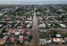 Super El Niño sets another record as it strengthens to ‘unprecedented levels’