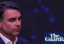 Flavio Bolsonaro’s ‘corrupto’ stunt sparks viral meme before Brazil election runoff