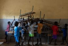 Photos: Community unites in Senegal’s Dakar to clean dilapidated school