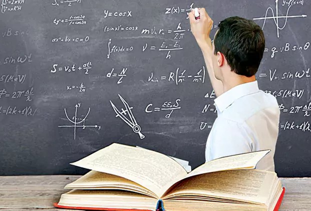 1985026-teacher-.jpg