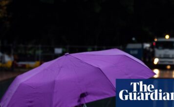 Thunderstorms, heavy rain and flash flooding predicted for much of Australia