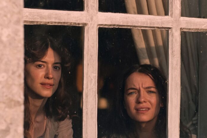 1_Film-Review-Sense-and-Sensibility-26285533633025.jpg