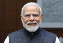 Modi Lauds Naidu Govt. For Vijayawada Utsav