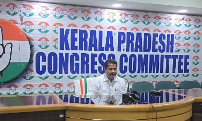 2096175-udf-convenor-adoor-prakash-meeting-the-media.jpg