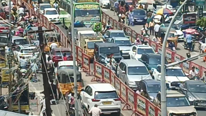 2096484-trafic.jpg
