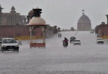 Heavy Rain, Thunderstorms Lash Delhi; IMD Issues Red Alert