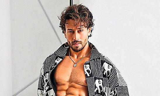 2103154-22tiger-shroff.jpg