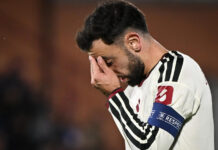 Manchester United Captain Fernandes Points Finger at Coaching Staff