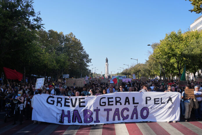 2104465-aa-84565151.jpg