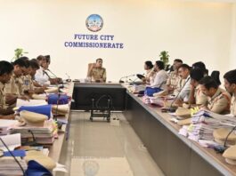 Future City Police Commissioner Tarun Joshi Holds Crime Review Meeting