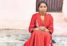 Kadapa Woman Protests Against Husband Over Second Marriage