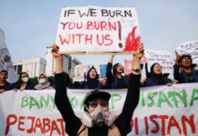‘Eat the Rich’: Indonesians Protest Graft, Economic Woes & Wildfire Haze