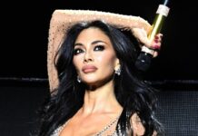 Pussycat Dolls fans spot charming man ‘living his best life’ then clock who he is