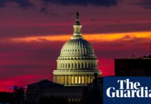 Illinois man arrested after allegedly sending suspicious powder to Congress members using his return address