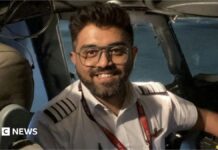 Watch: Emotional pilot recounts moment of Flydubai attack
