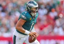 BREAKING: Eagles QB Hurts ruled out for season