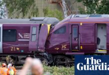 Bedford rail crash: train sped up after red light warning, say investigators