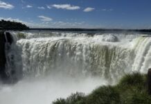 Argentina temporarily closes Iguazu Falls after El Niño-fuelled surge in water levels