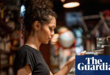 UK hospitality sector to offer up to 100,000 jobs to young people out of work
