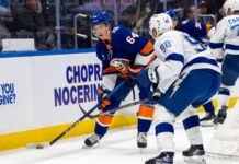 Calum Ritchie takes Pete DeBoer’s Islanders benching message in stride as he sticks on second line