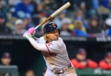 White Sox vs. Guardians prediction: ALDS Game 5 odds, picks, bets