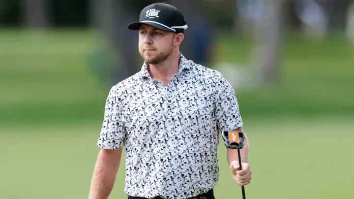 Alistair-Docherty-putter.webp