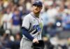 Stitches bets on two NFL matchups as he waits on World Series play