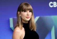 Taylor Swift Fans Furious at Seattle Seahawks Over Friendship Bracelet Meme