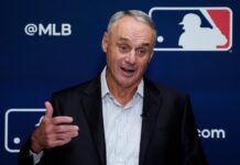 MLB warns teams not to send holiday cards to players during potential lockout