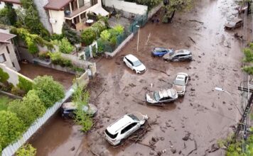 Chile declares Las Condes disaster zone after mudslide