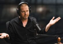 Tim Heidecker Is Bringing His Joe Rogan Parody Show to The Onion