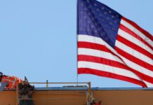 US jobs market sees sharp slowdown in September